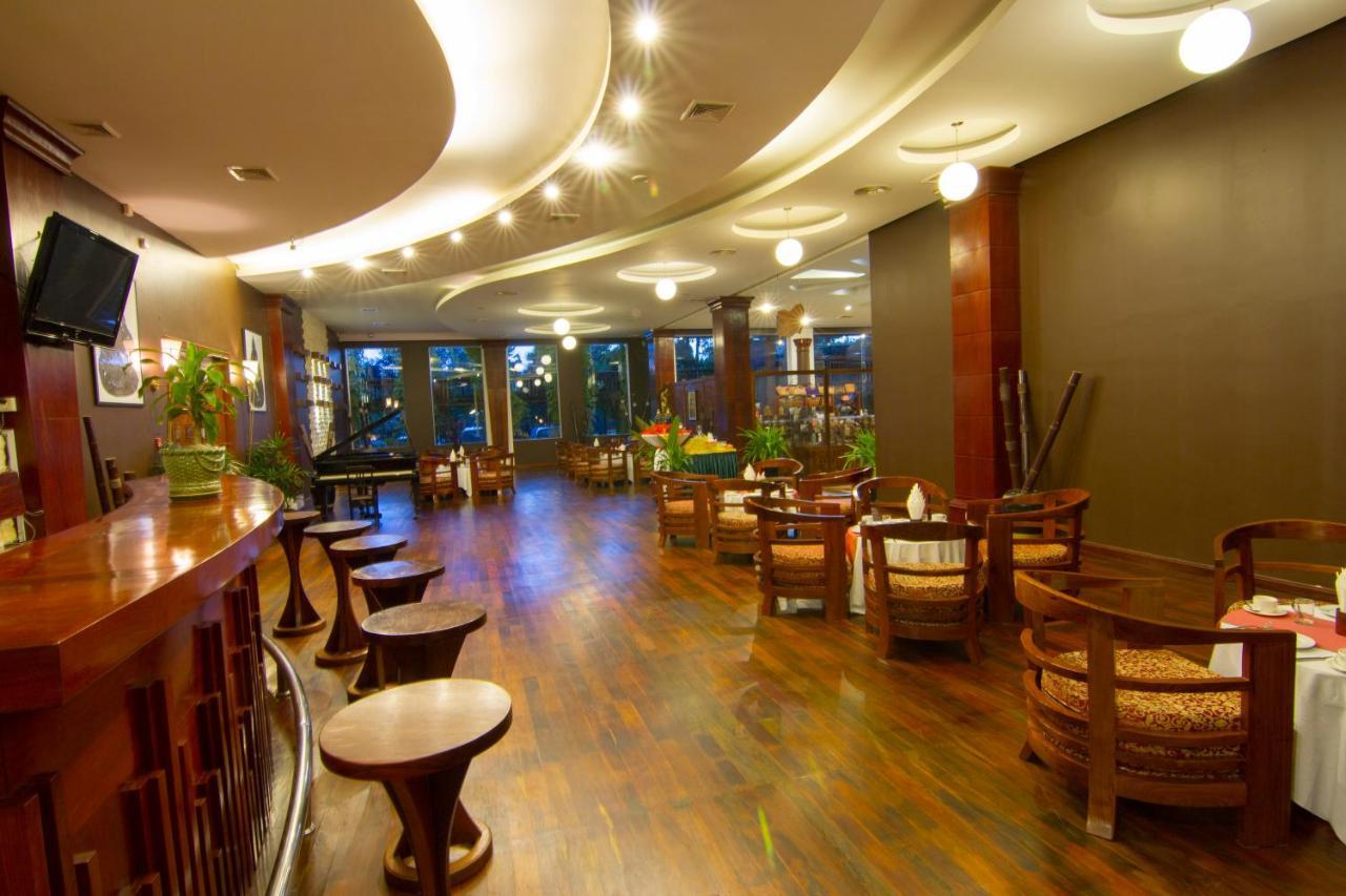 Pacific Hotel & Spa Сием Реап Екстериор снимка