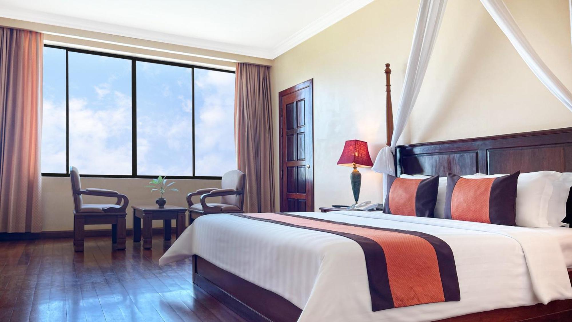 Pacific Hotel & Spa Сием Реап Екстериор снимка