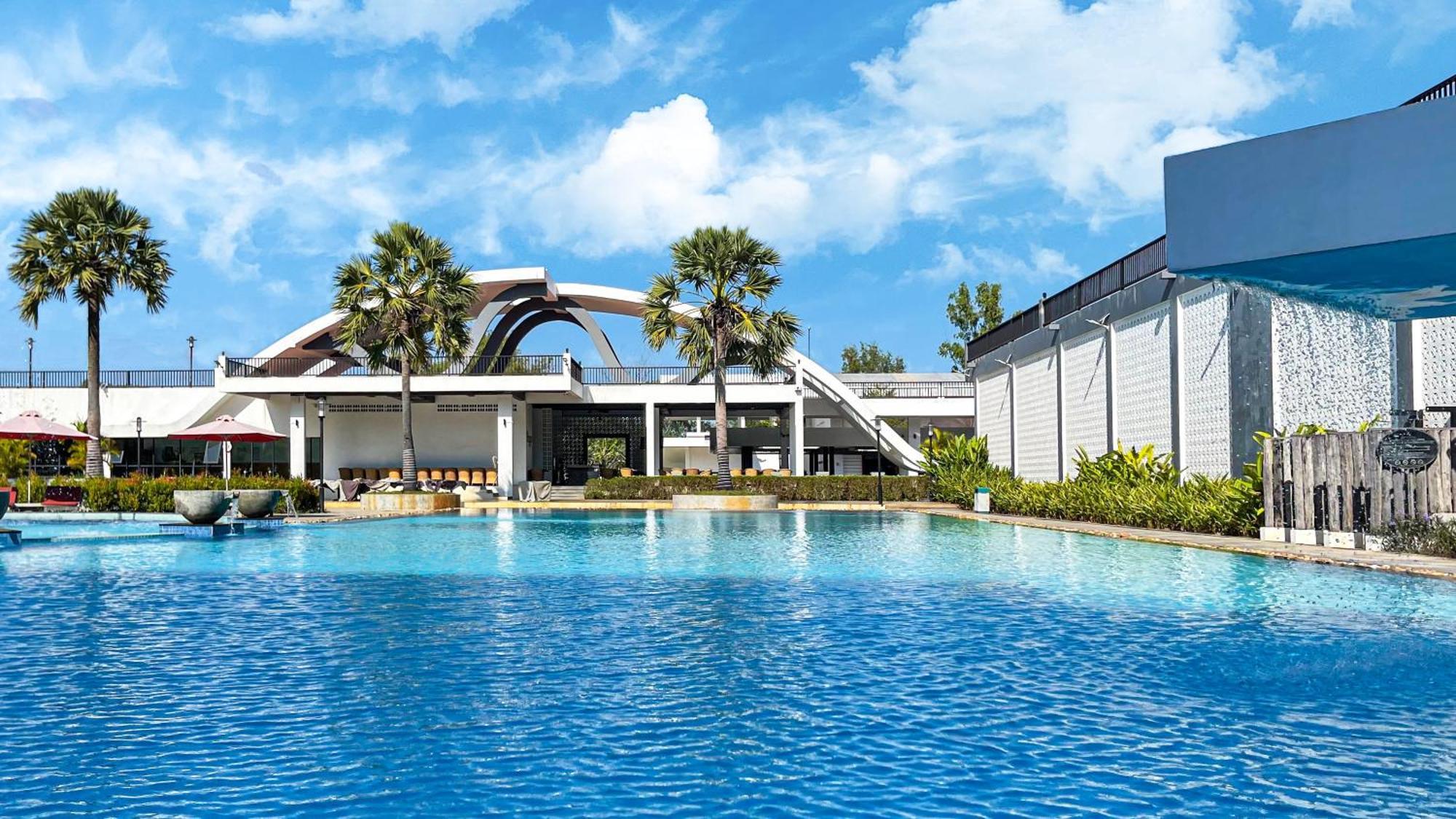 Pacific Hotel & Spa Сием Реап Екстериор снимка
