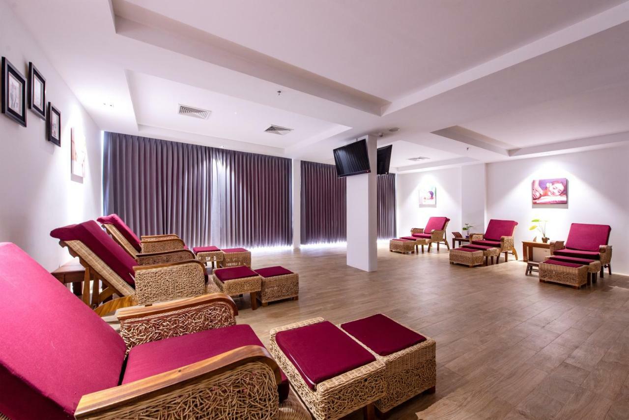Pacific Hotel & Spa Сием Реап Екстериор снимка